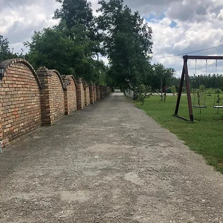 招待所 Salas Gnijezdo 4*