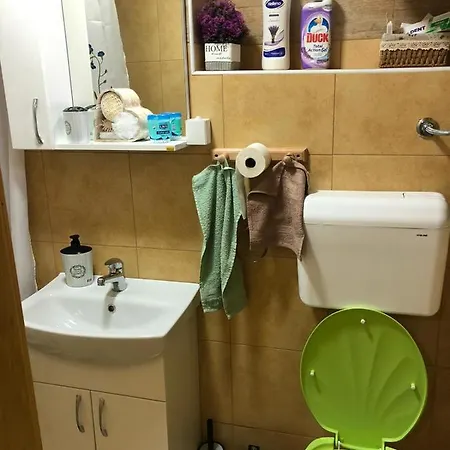 Salas Gnijezdo 4* Bačka Palanka