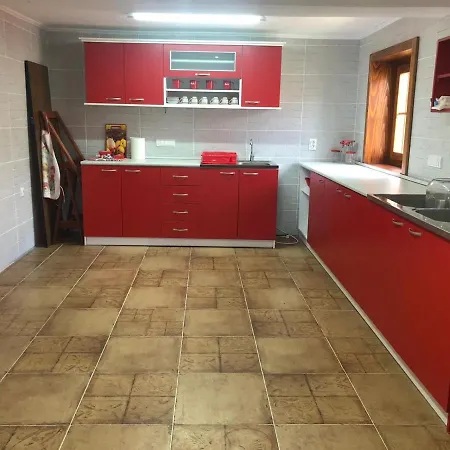 Guest house Salas Gnijezdo 4*